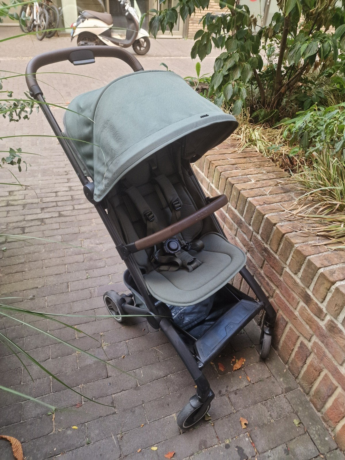 Joolz Aer Plus buggy Forest Green met valbeugel en hoes, Kinderen en Baby's, Kinderwagens en Combinaties, Ophalen, Zo goed als nieuw