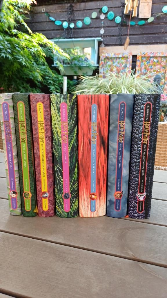 Harry Potter complete hardcover boeken De Harmonie, Ophalen of Verzenden, Gebruikt, Boek of Poster