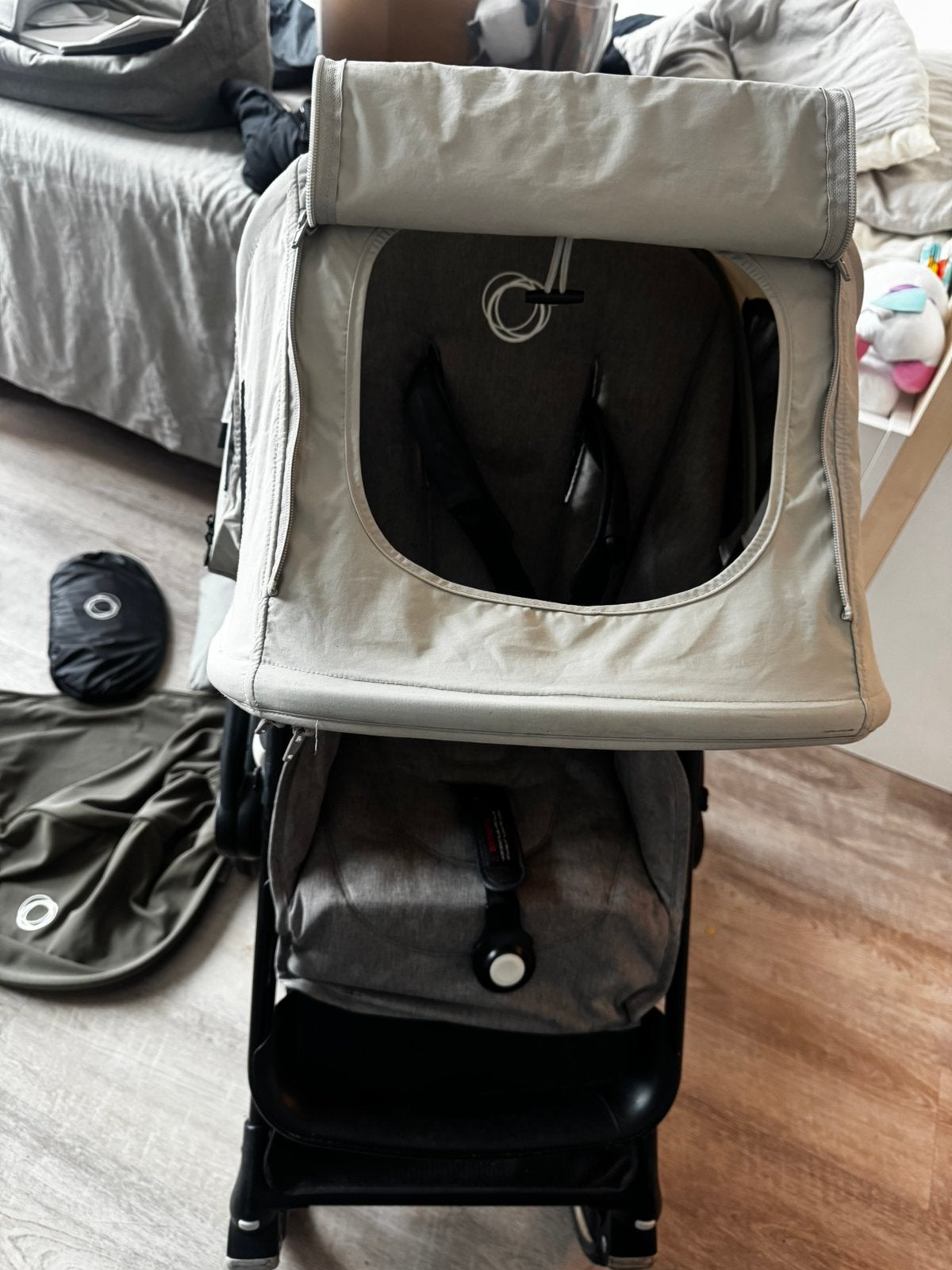 Foto 9 van Complete Bugaboo Fox Set Bassinet,Seat,Maxi-Cosi