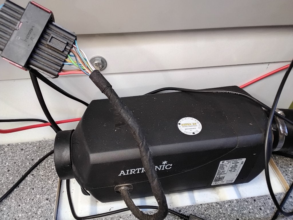 Eberspächer Airtronic D2 standkachel – 12V voor klusser, Ophalen of Verzenden, Gebruikt
