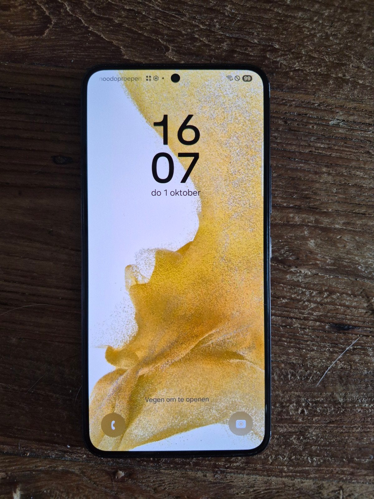 Foto 3 van Samsung Galaxy S22 128GB Zwart - Zo goed als nieuw