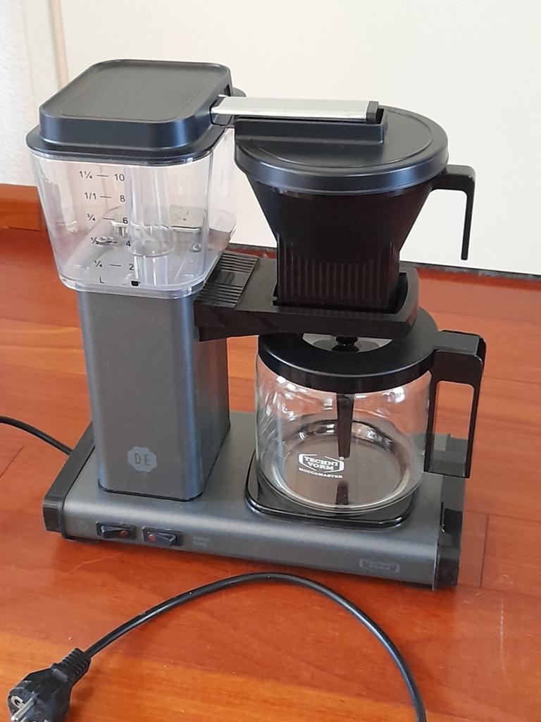 Moccamaster KBG 741 Koffiezetapparaat - Zo goed als nieuw, Afneembaar waterreservoir, 10 kopjes of meer, Koffiemachine, Gemalen koffie