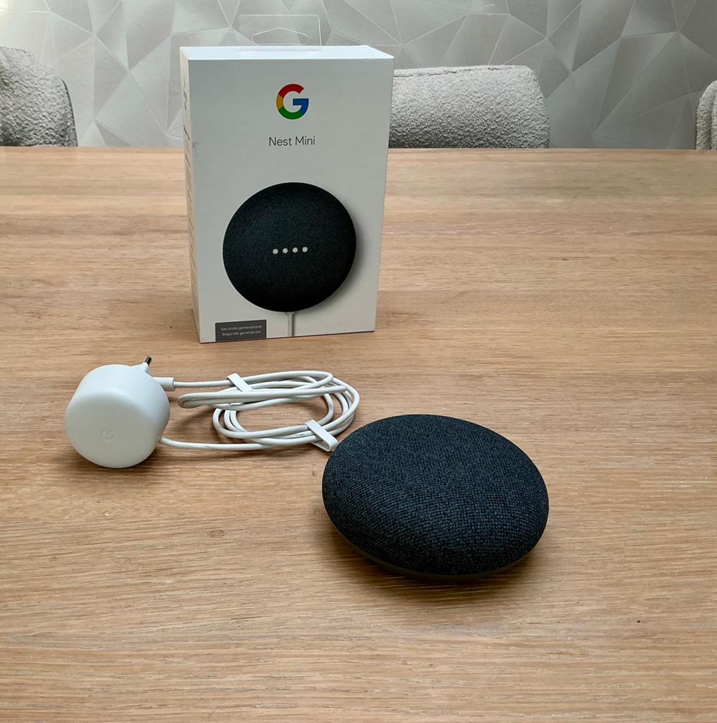 Google Nest Mini (2e generatie) - Smart Speaker, Overige typen, Zo goed als nieuw, Minder dan 60 watt, Ophalen
