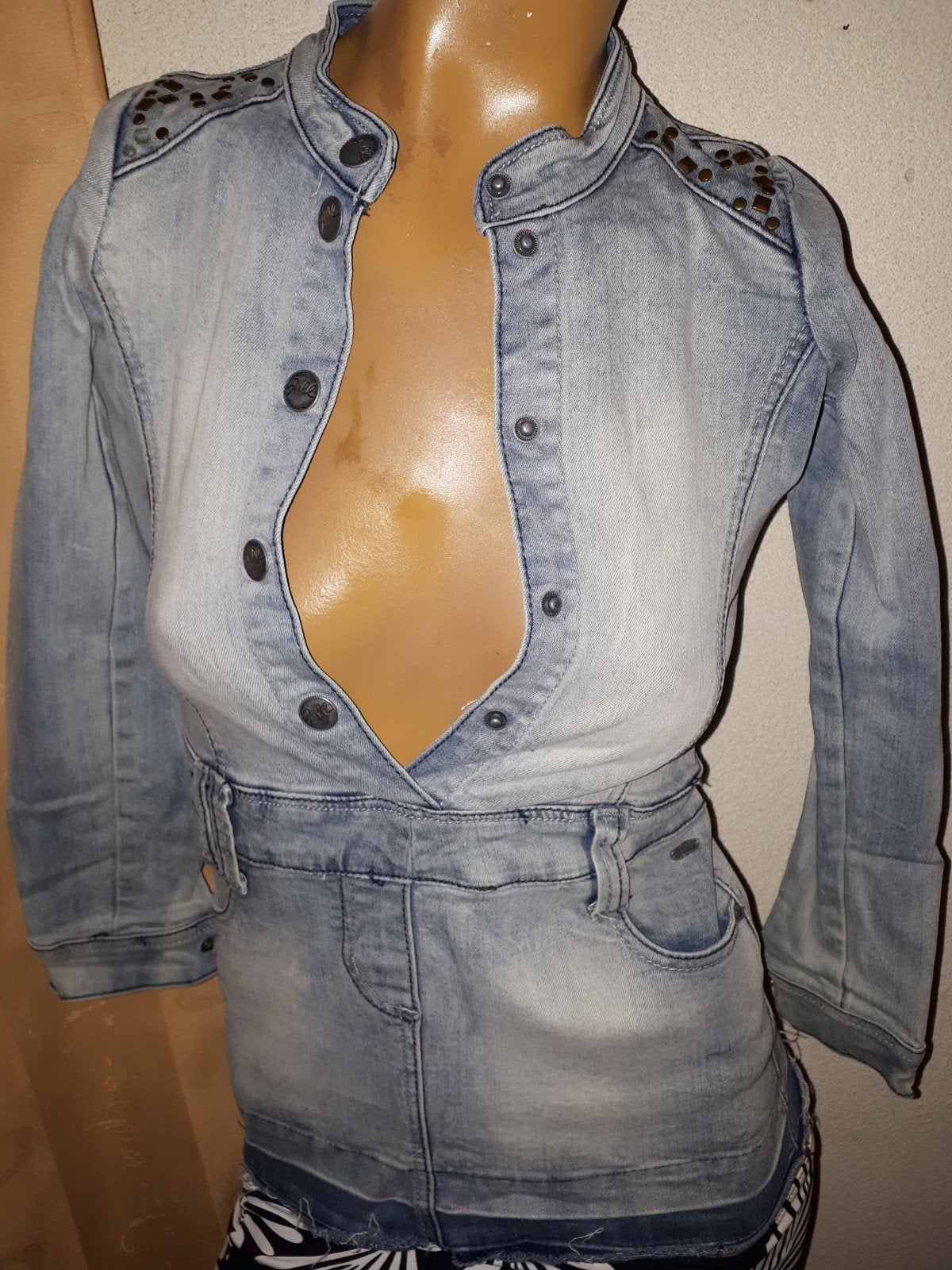 Stijlvol spijkerjurk met studs Jill- Maat L, Meisje, Ophalen of Verzenden, Zo goed als nieuw, Jurk of Rok