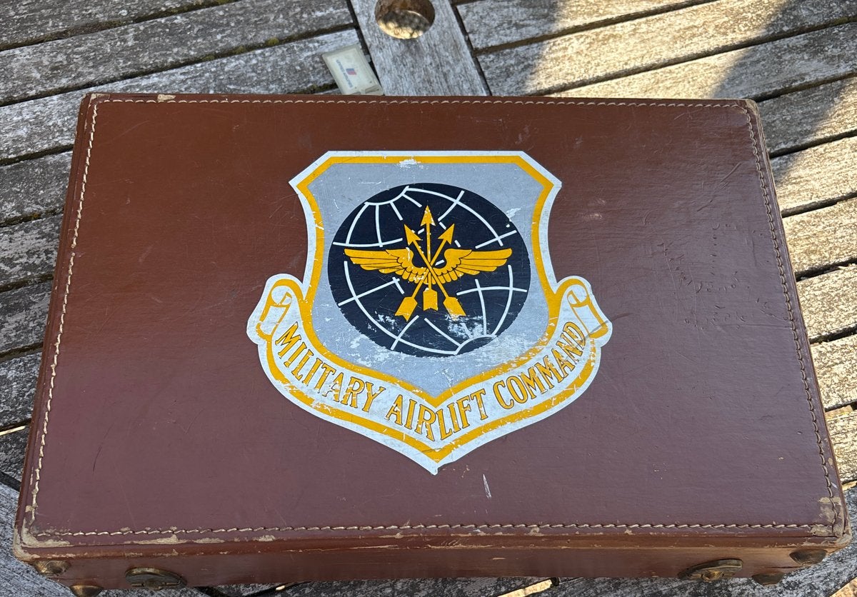 Vintage militaire koffer USAF Military Air Transport Command, Verzenden, Luchtmacht, Amerika, Kist of Geocache