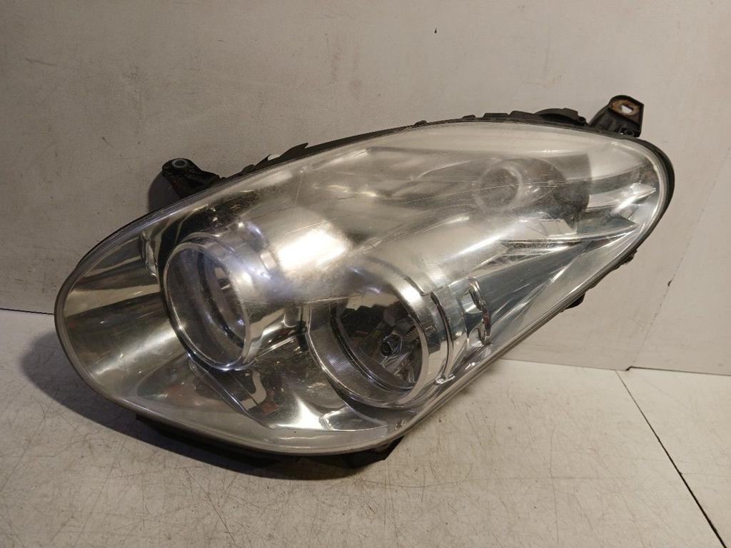 Koplamp links Fiat Doblo, Auto-onderdelen, Onderdelen@venauto.nl, Van der Ven Autorecycling B.V., Gebruikt, Ettenseweg 76, 4706 PB Roosendaal, The Netherlands