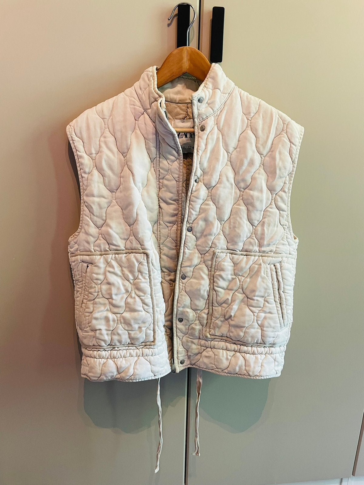 Zara dames bodywarmer - maat M, Ophalen of Verzenden, Zo goed als nieuw, Maat 38/40 (M), Beige