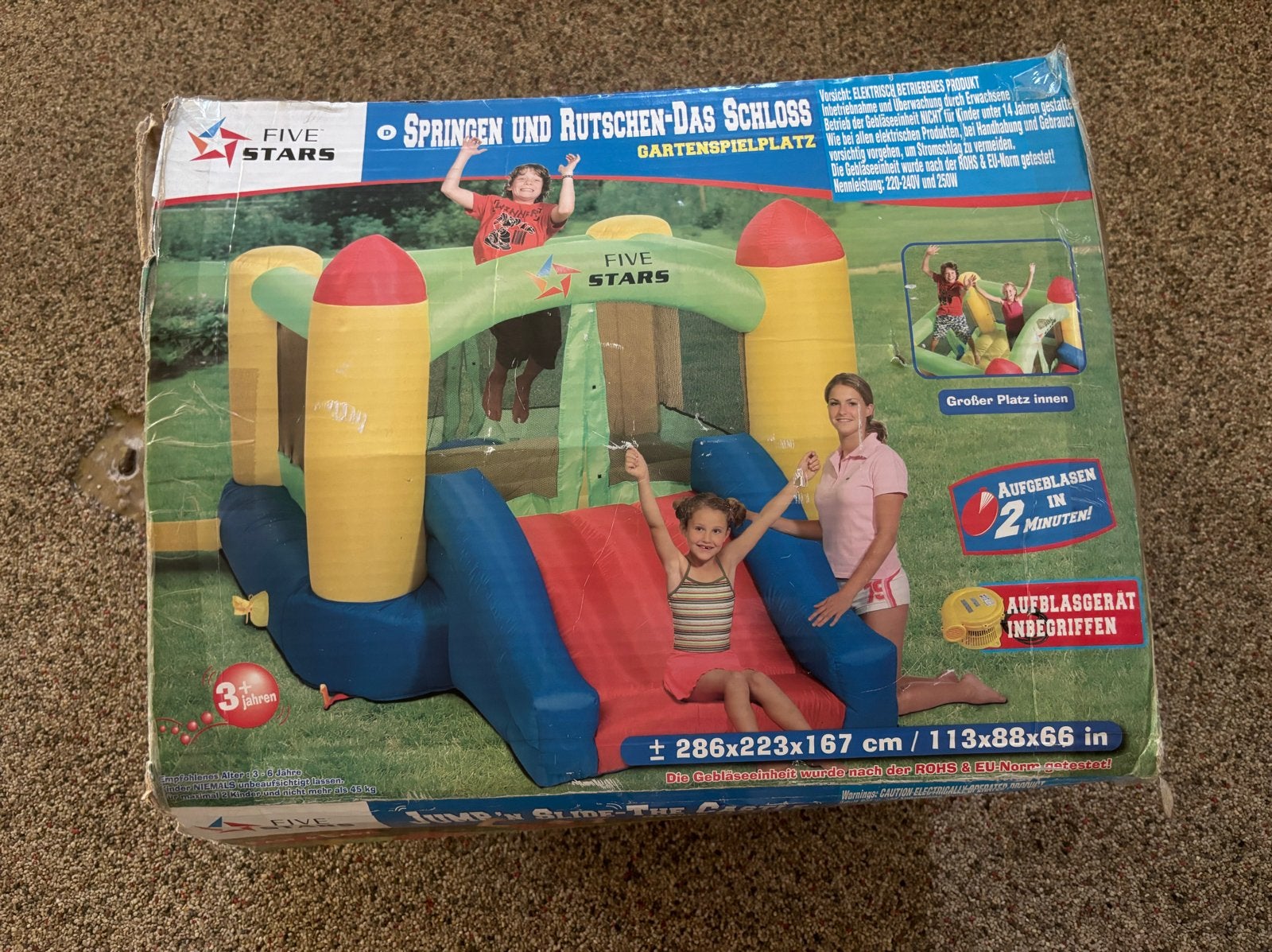 Five Stars Springkasteel met Glijbaan en Blower, Ophalen, Zo goed als nieuw