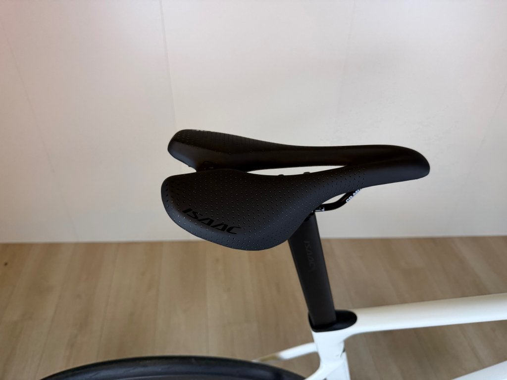 Isaac Boson - 2026 - Shimano 105 Di2 - XL - Aanbieding, 28 inch, Carbon, Heren, Niet ingevuld