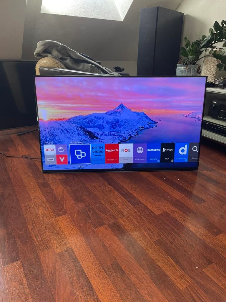 Samsung 48 inch Smart tv - wifi + muurbeugel, Audio, Tv en Foto, Televisies, Ophalen of Verzenden, Zo goed als nieuw, 100 cm of meer