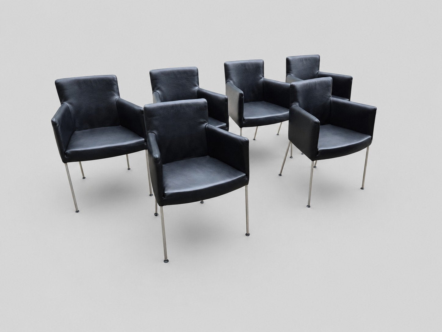 6 LABEL design armstoelen in zwart leer rvs poten kuip stoel, Ophalen, Montis label gerard v d berg stijl, Zwart, Zo goed als nieuw