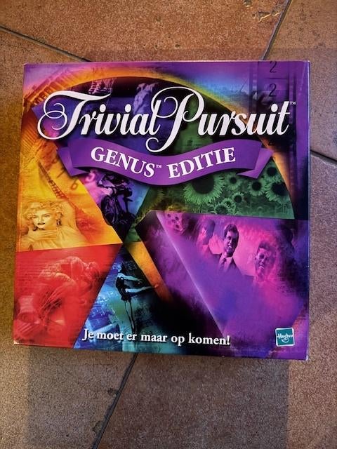 Trivial Pursuit Genus Editie - Quizspel, Hobby en Vrije tijd, Gezelschapsspellen | Bordspellen, Ophalen of Verzenden, Zo goed als nieuw