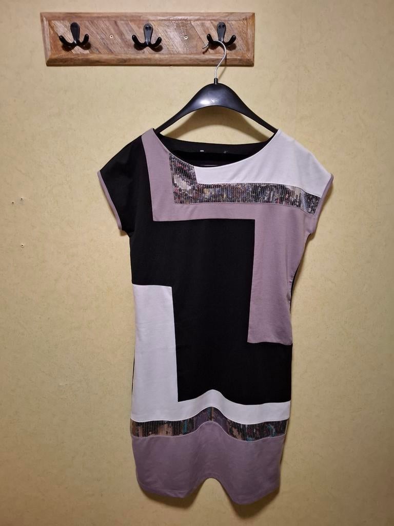 Bonprix jurk met glansdetails maat 42/44, Bonprix, Zwart, Maat 42/44 (L), Ophalen of Verzenden