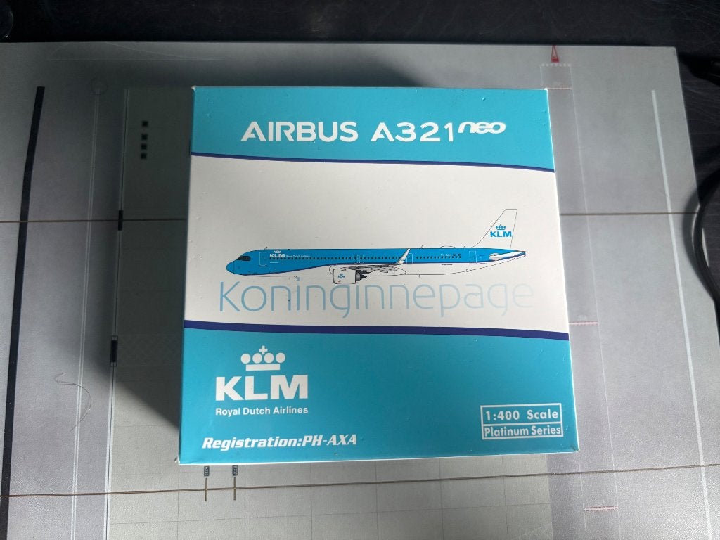 1/400 klm a321neo phoenix, Verzamelen, Verzenden, Zo goed als nieuw, Schaalmodel