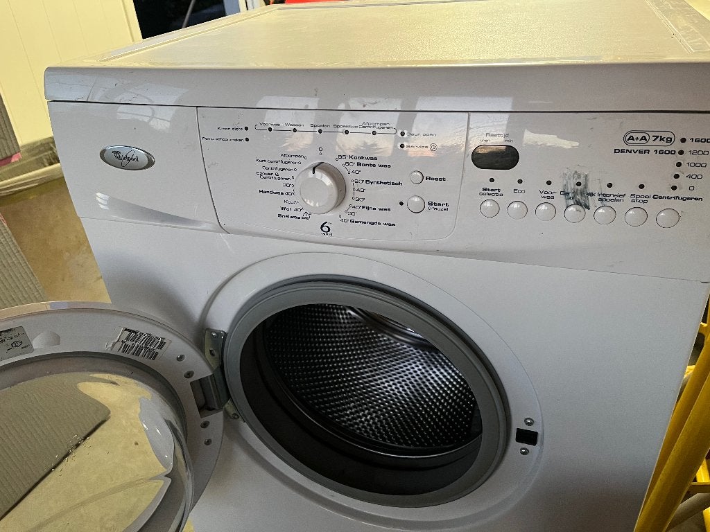 Wasmachine Whirlpool Denver 1600 defect, Witgoed en Apparatuur, Wasmachines, Gebruikt, Voorlader, 6 tot 8 kg, 85 tot 90 cm, 1600 toeren of meer