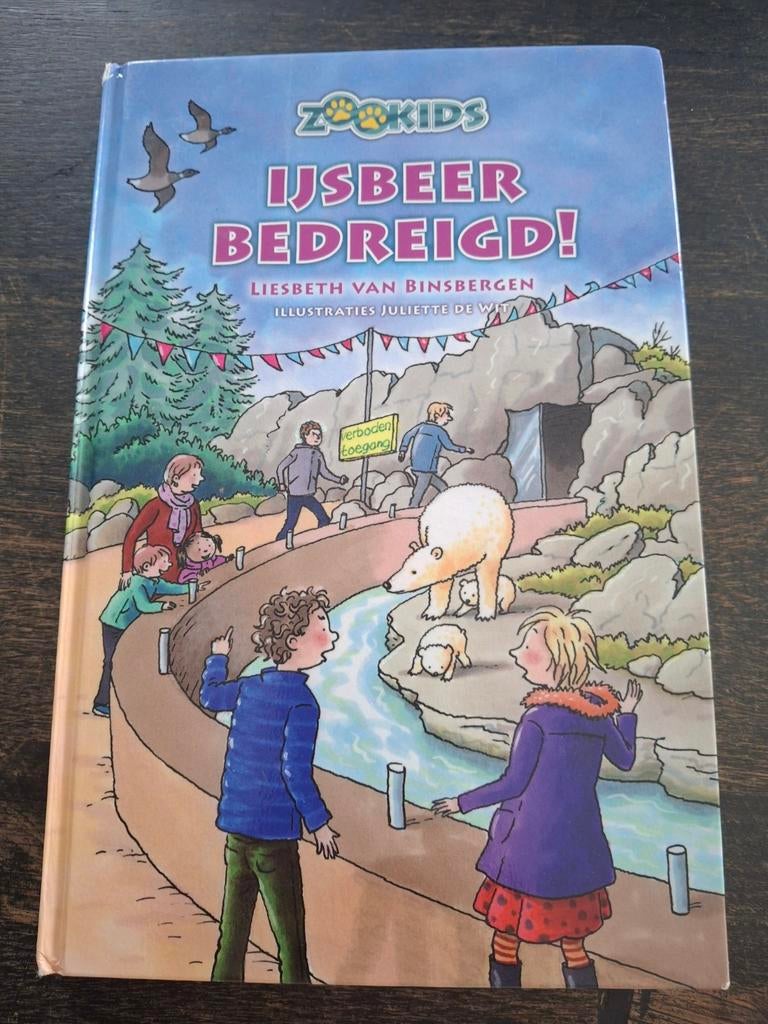 Liesbeth van Binsbergen - IJsbeer bedreigd!, Boeken, Fictie algemeen, Ophalen of Verzenden, Zo goed als nieuw, Liesbeth van Binsbergen