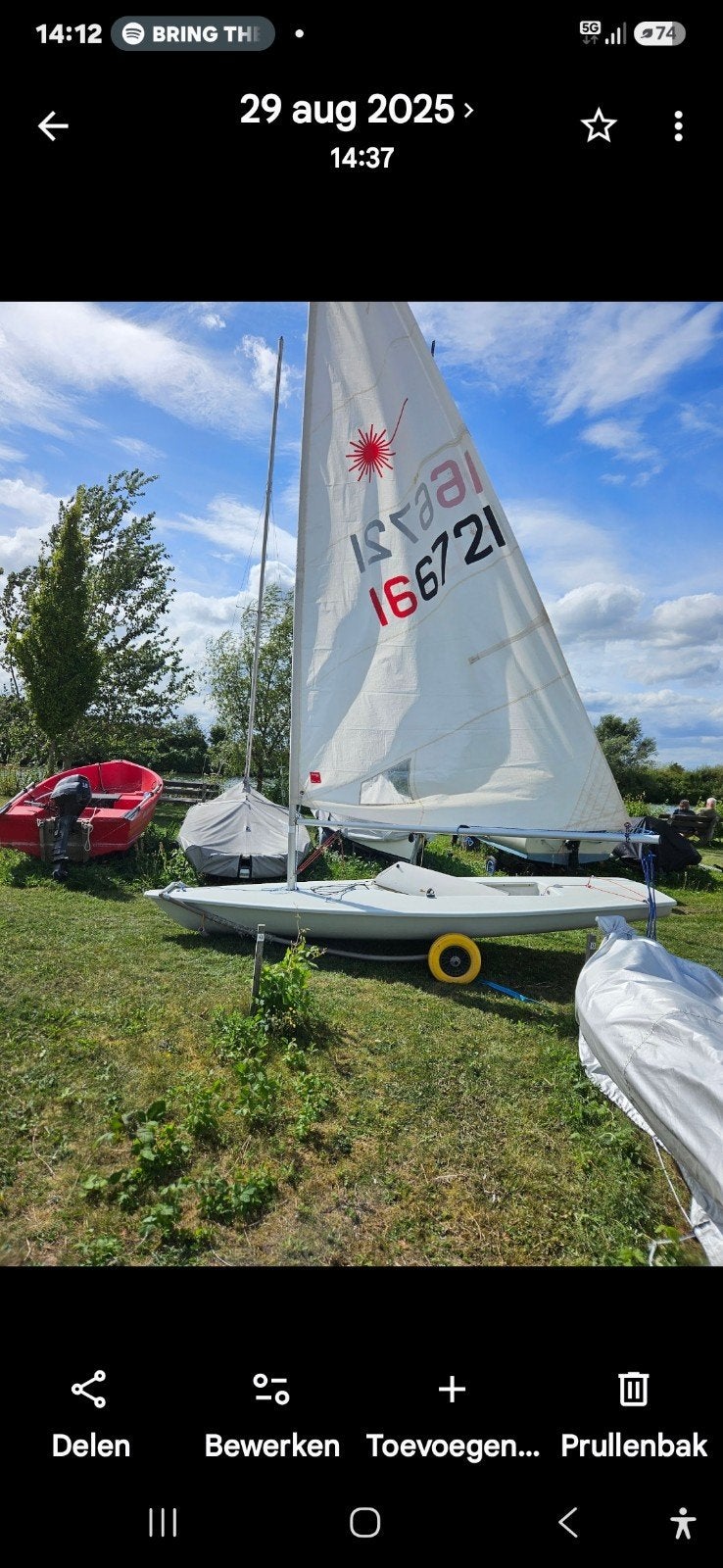 Laser zeilboot met trailer en twee zeilen, Ophalen of Verzenden, Gebruikt, Grootzeil, Minder dan 15 m²