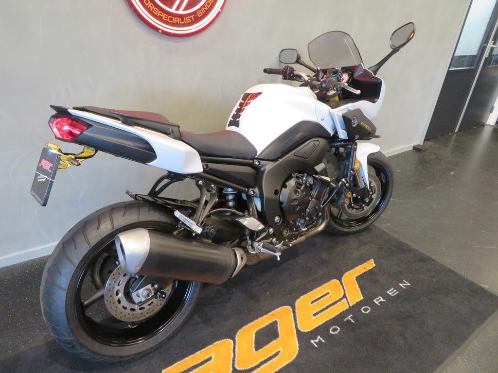 Yamaha FZ 8 FZ8 ABS SUPERSTRAK! (bj 2014), Bedrijf, Sport
