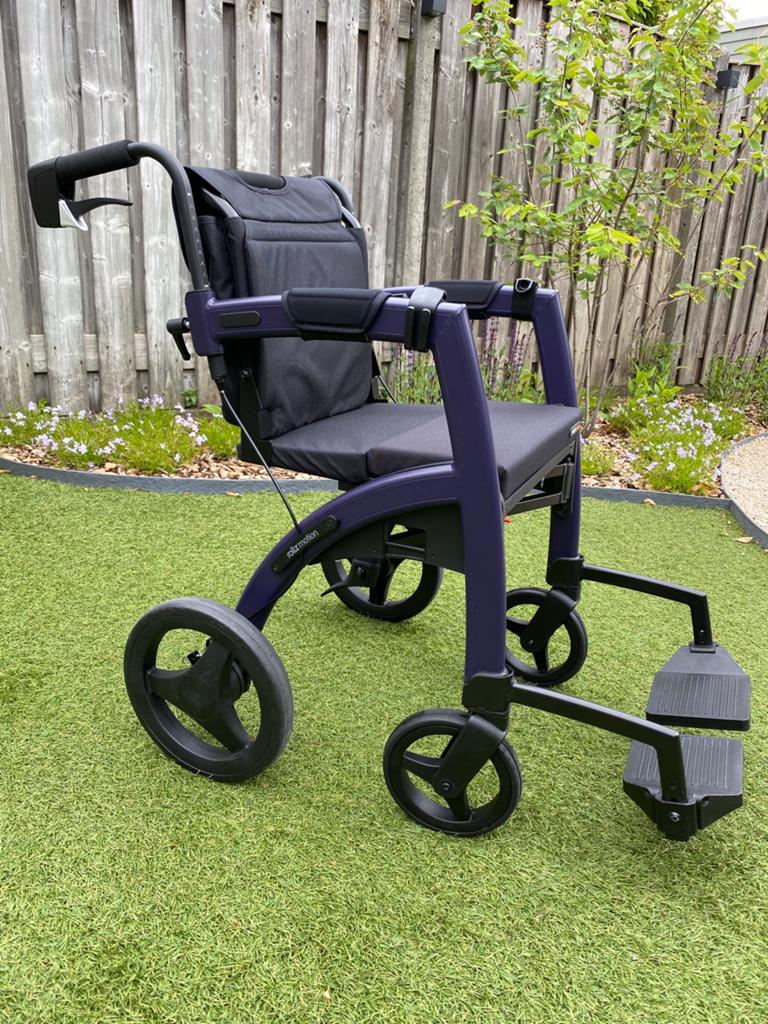 Rollz Motion 2.1 (duwrolstoel en rollator in één) purple, Diversen, Rolstoelen, Ophalen, Inklapbaar, Zo goed als nieuw, Duwrolstoel