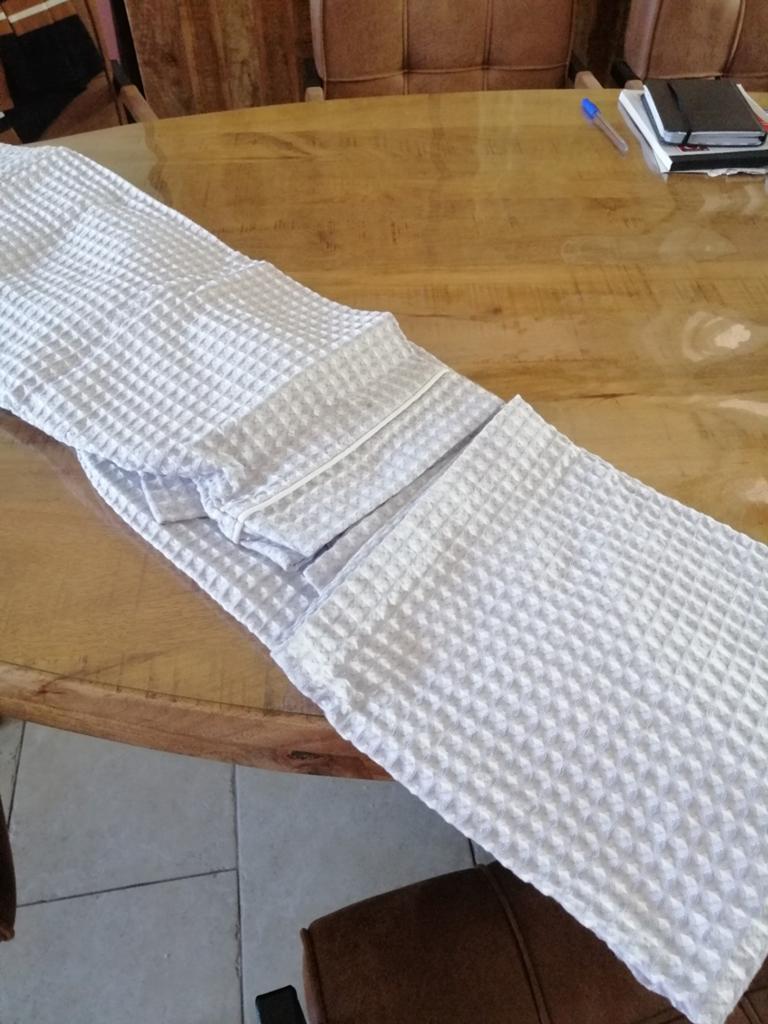 Wafel badjas lichtgrijs mt L., Kleding | Dames, Ophalen of Verzenden, Zo goed als nieuw, Maat 38/40 (M)