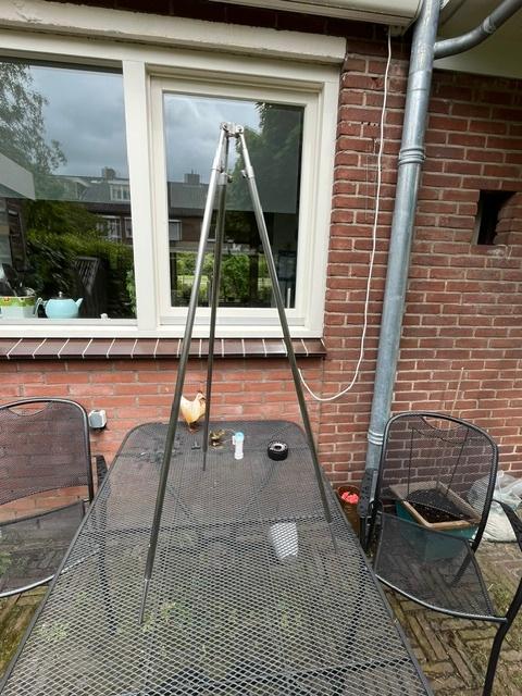2 Driepootsteunen + Banksticks + toebehoren, Ophalen, Gebruikt, Complete set