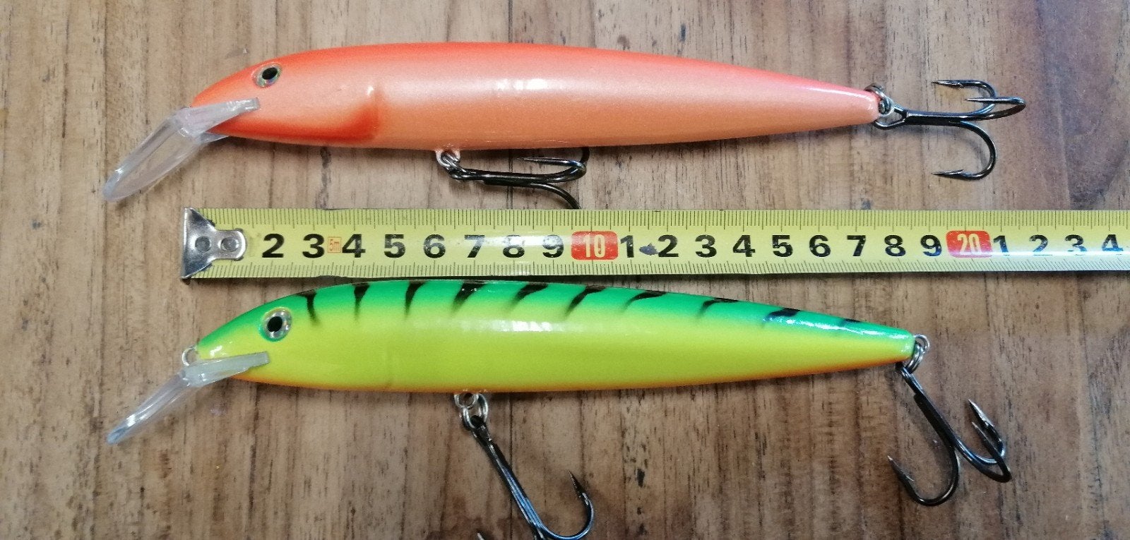 2x pluggen 18cm, Magnum lookalike, nu met ratels, Ophalen, Zo goed als nieuw, Overige typen