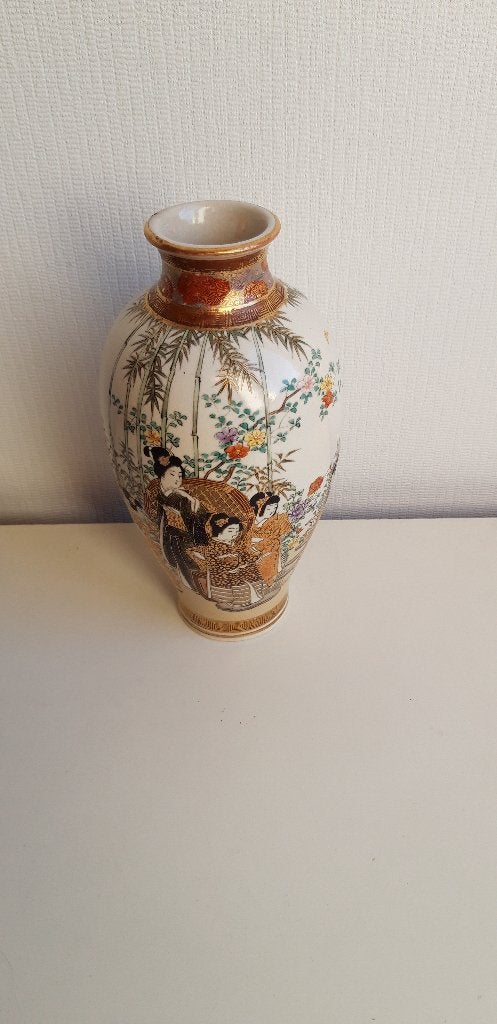 Japans vaasje 19,5 cm hoog, Ophalen of Verzenden, Gebruikt, Overige kleuren, Glas