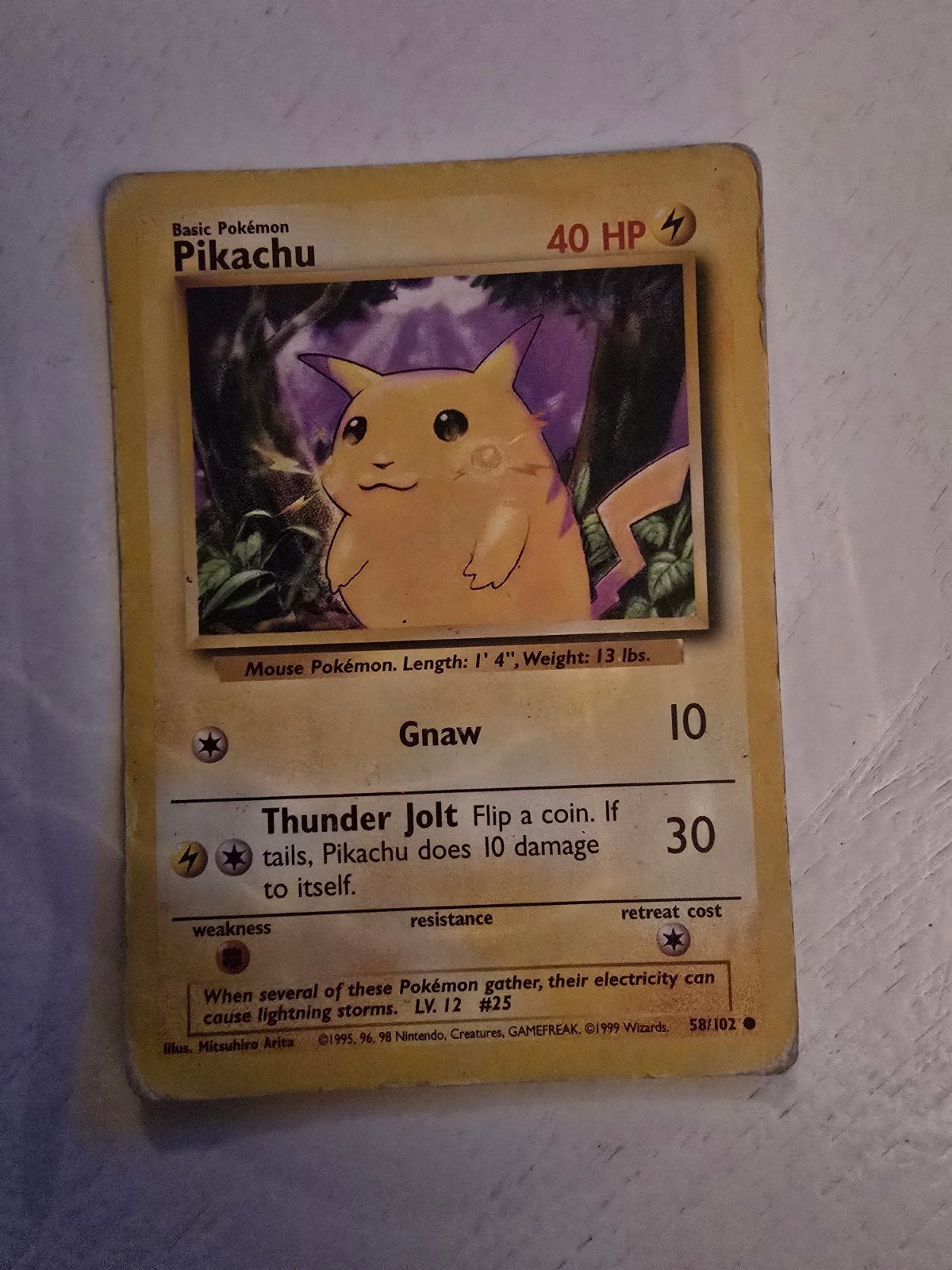 Pikachu Pokémon Kaart 58/102 (Basis Set), Hobby en Vrije tijd, Ophalen of Verzenden, Gebruikt, Losse kaart