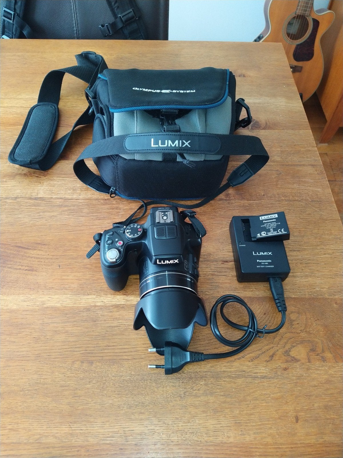 Panasonic Lumix DMC FZ200, Ophalen of Verzenden, Zo goed als nieuw, Overige Merken, 8 keer of meer