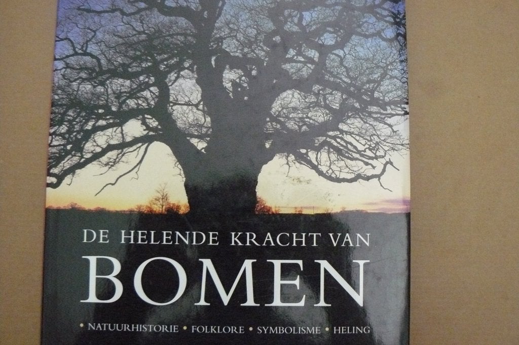 BOMEN / Helende kracht / Fred Hageneder / natuurhistorie, Ophalen of Verzenden, Zo goed als nieuw, Overige onderwerpen, Achtergrond en Informatie
