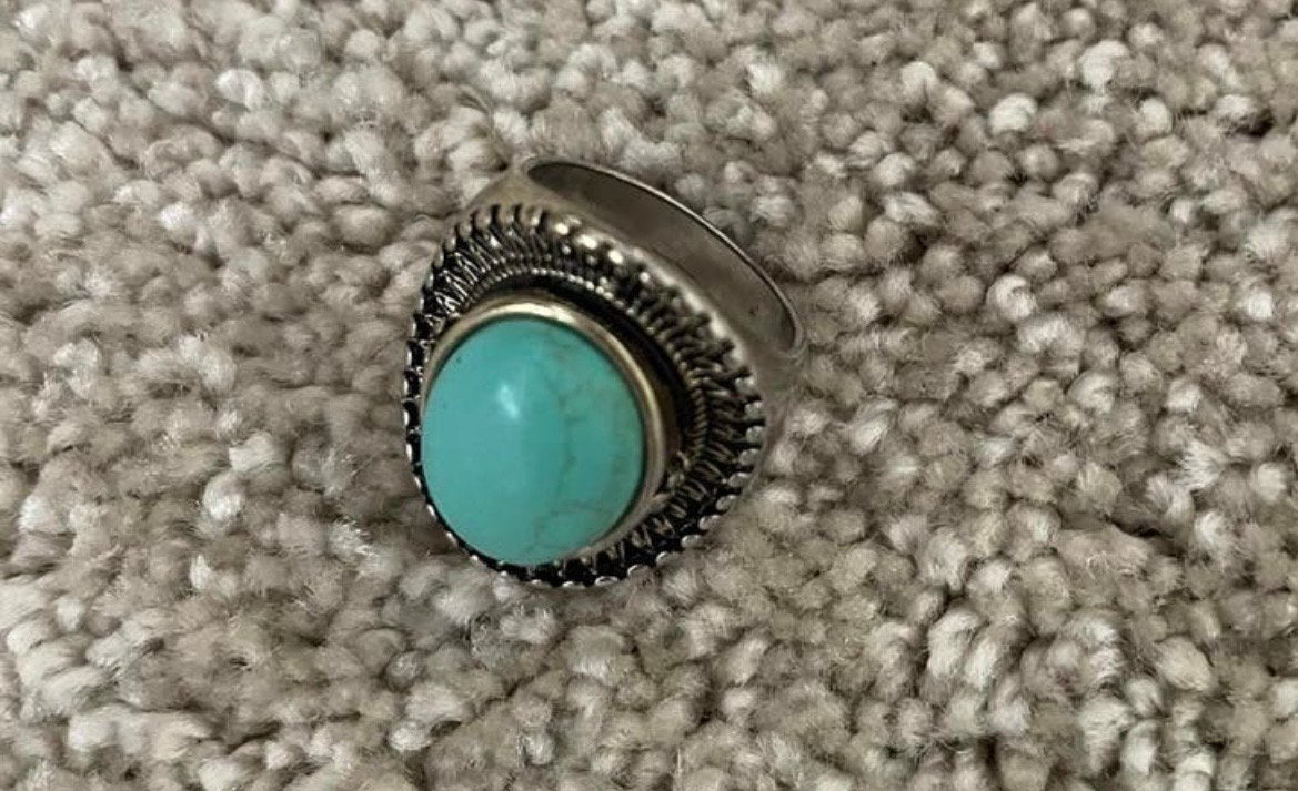 ring met turquoise steen, Overige materialen, Gebruikt, Ophalen of Verzenden, Met edelsteen
