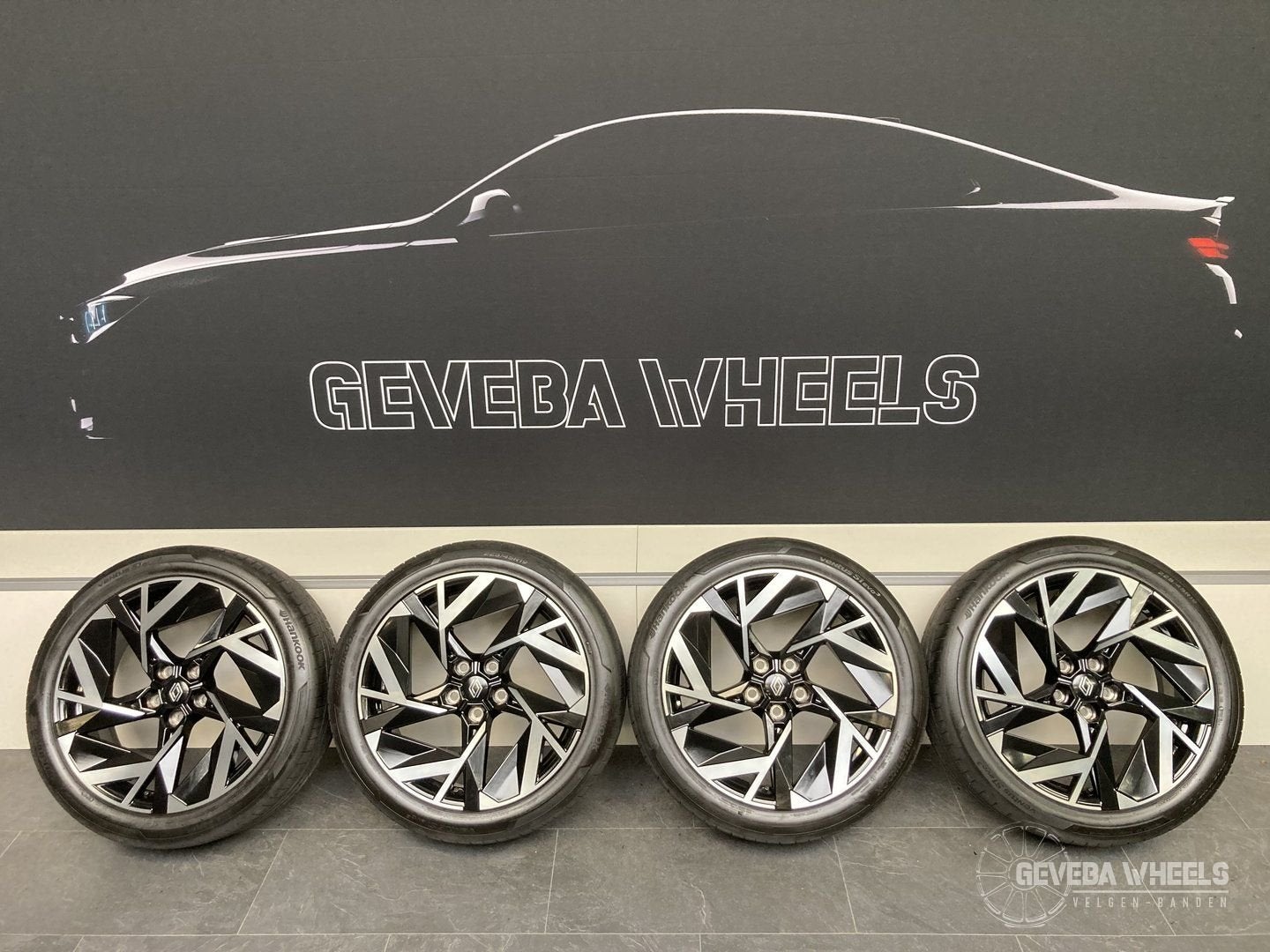 19” originele Renault Arkana / Captur II velgen + banden   5, Auto-onderdelen, Banden en Velgen, 19 inch, Gebruikt, -, -