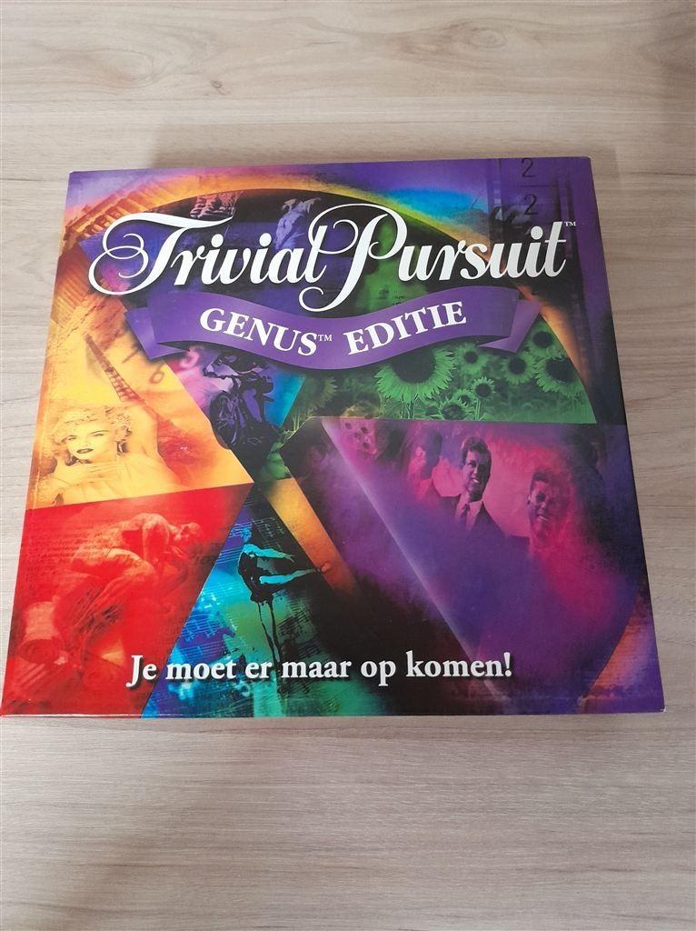 Trivial pursuit genus editie - s1933, Verzenden, Zo goed als nieuw