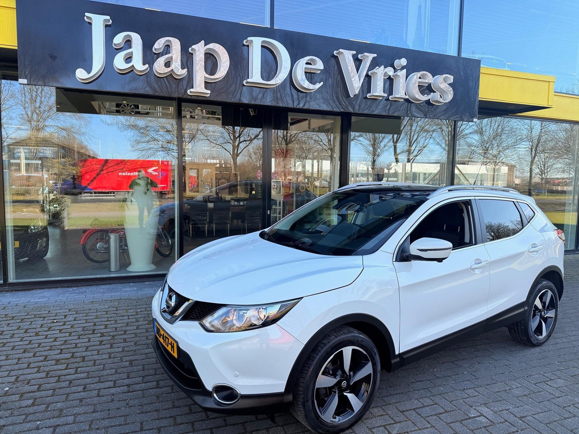 Nissan Qashqai 1.2 N-Connecta Automaat, Auto's, Stof, Gebruikt, 4 cilinders, 116 pk