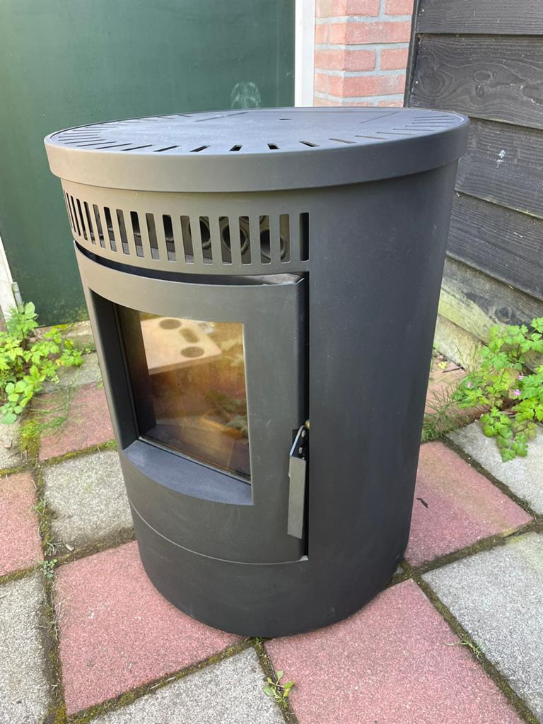 Rinus 19229 Duroflame Pelletkachel + kan en 3x zak pellets, Huis en Inrichting, Ophalen, Overige brandstoffen, Zo goed als nieuw