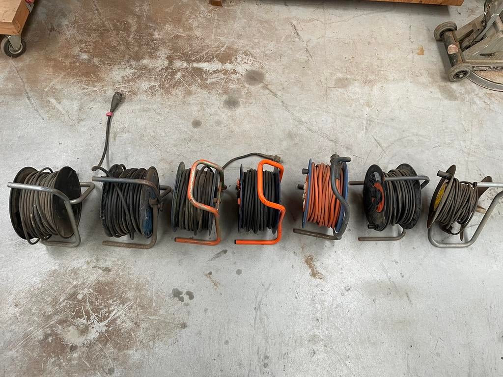 Diverse Stroomhaspels / kabel katrollen, Ophalen, Kabel of Snoer