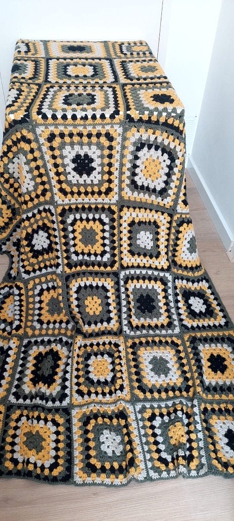 Vintage look gehaakt plaid sprei deken Granny Square 210x130, Huis en Inrichting, Woonaccessoires | Plaids en Woondekens, Eu, Eu