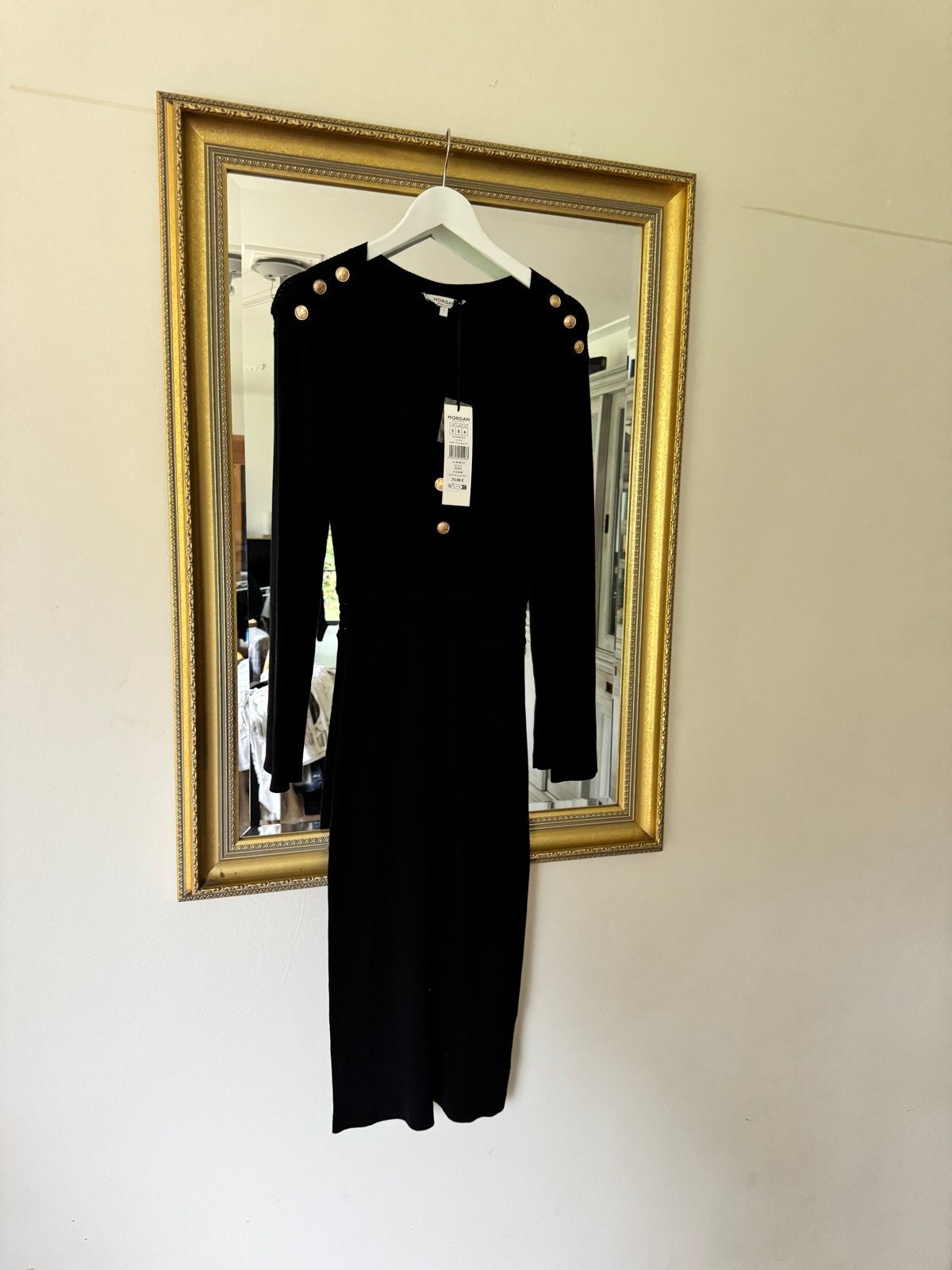 Morgan jurk zwart met gouden knopen - NIEUW met prijskaartje, Kleding | Dames, Ophalen of Verzenden, Nieuw, Maat 36 (S), Zwart