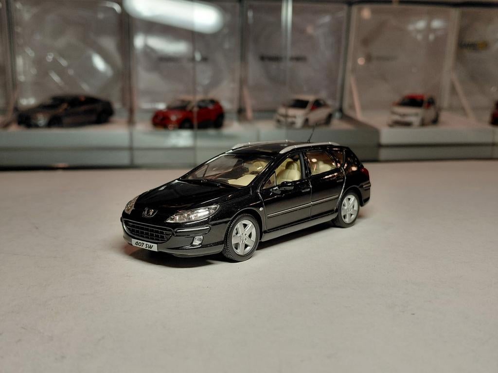 Peugeot 407sw 2004-2011 Noir Obsidien 1/43 Norev, Ophalen of Verzenden, Zo goed als nieuw, Auto, Norev