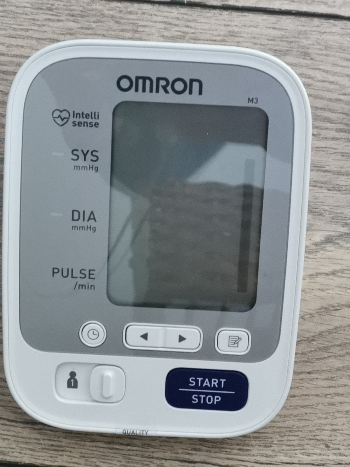 Omron M3 Bloeddrukmeter, Ophalen of Verzenden, Gebruikt, Overige typen