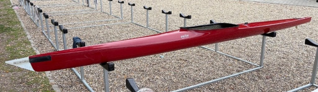 VAJDA SUPERSONIC 01 KEVLAR WEDSTRIJDKAJAK – 520 CM, Watersport en Boten, Ophalen, Gebruikt, 1-persoons