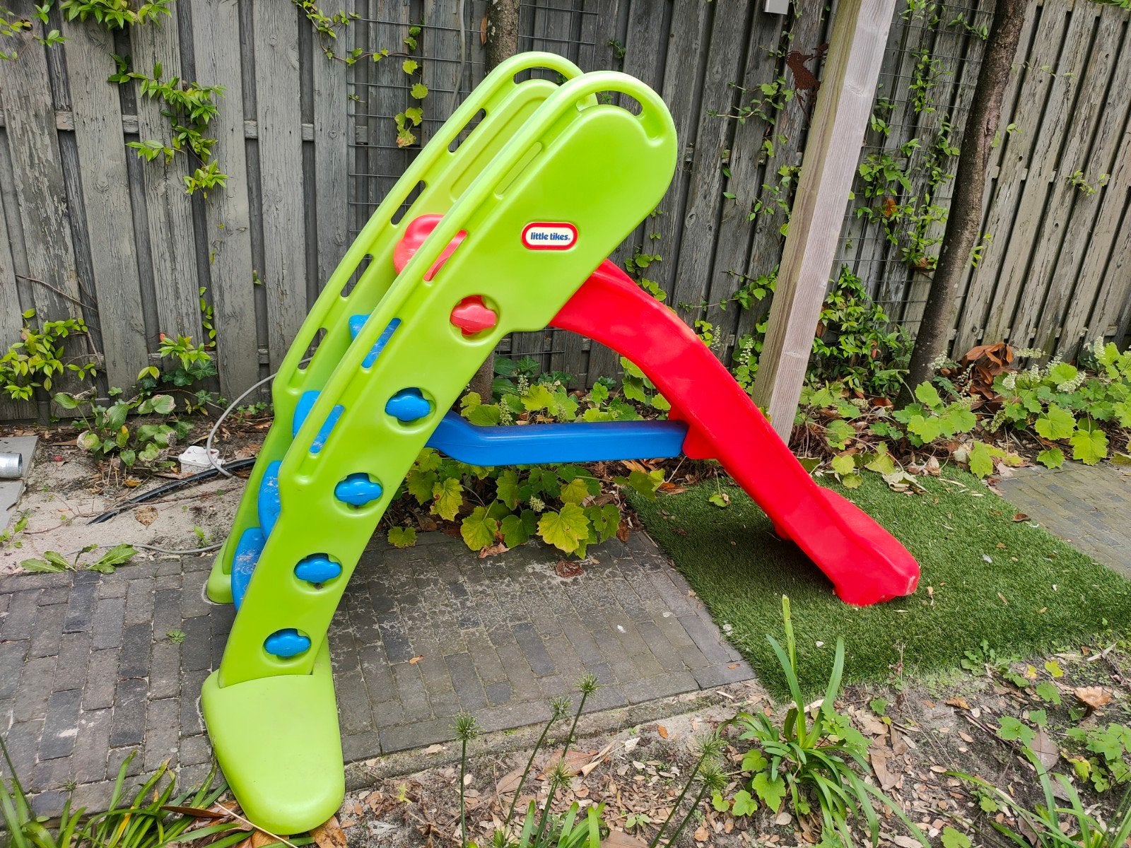 Little Tikes giant Glijbaan - Rood/Groen/Blauw, Kinderen en Baby's, Ophalen, Gebruikt, Glijbaan