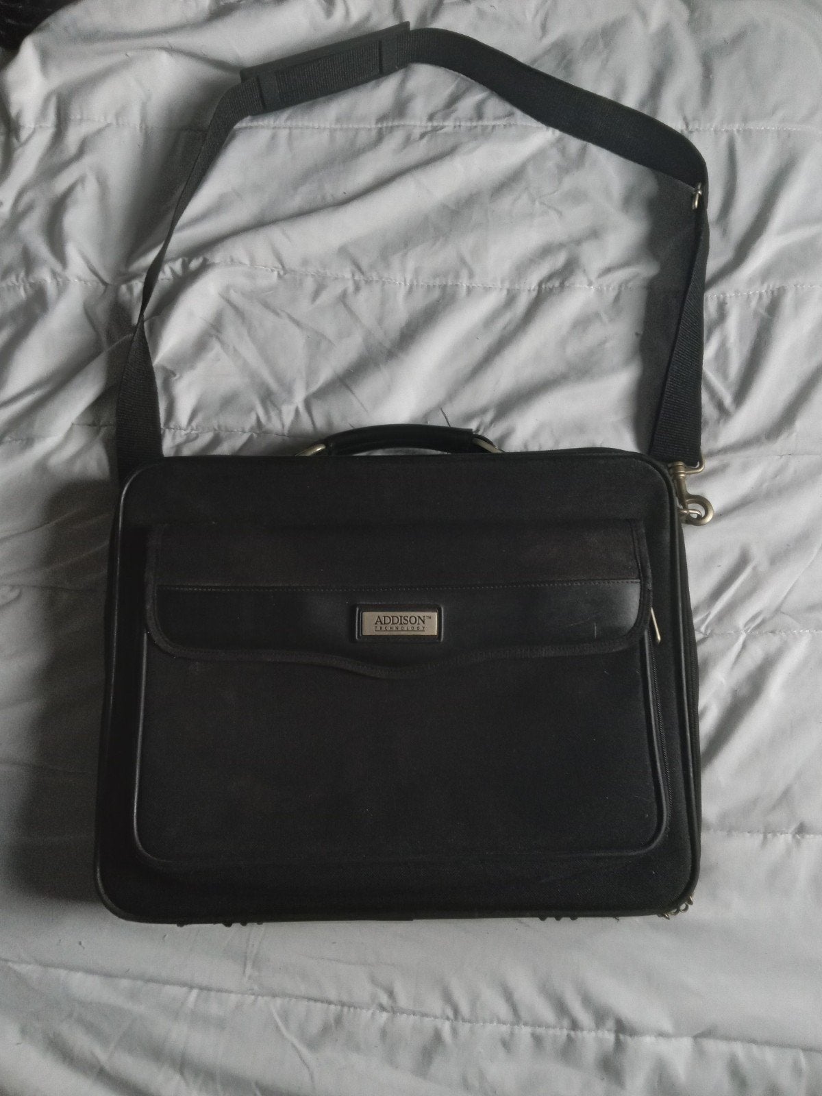Addison Technology laptoptas zwart 15,6 inch, Gevoerd laptopvak, Gebruikt, 15 inch, Ophalen of Verzenden