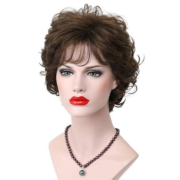 Moderne pruik kort krullend haar bruin kleur 8, Verzenden, Nieuw, Pruik of Haarverlenging