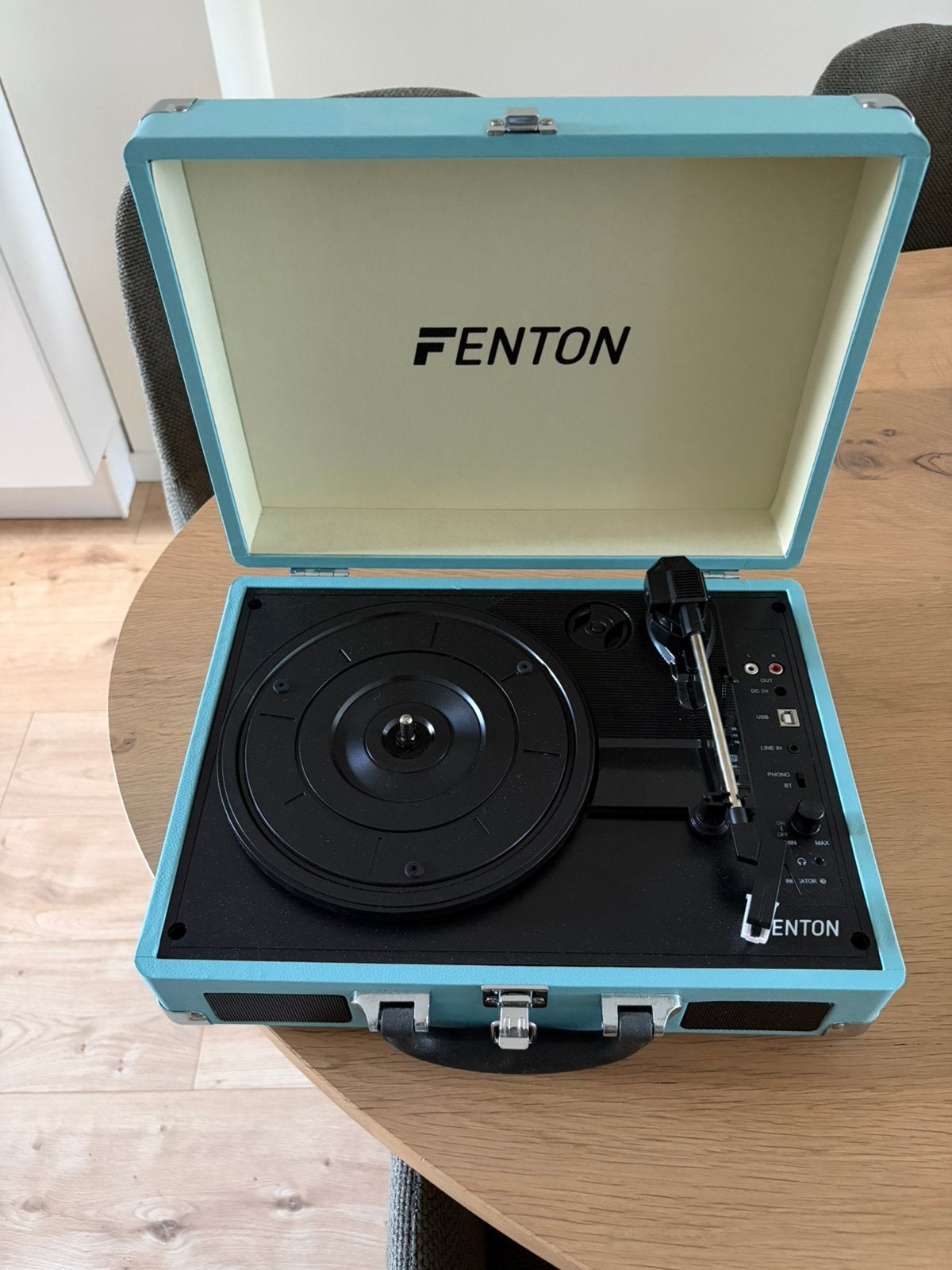 Fenton platenspeler. Lichtblauwe koffer., Audio, Tv en Foto, Ophalen, Zo goed als nieuw, Overige merken
