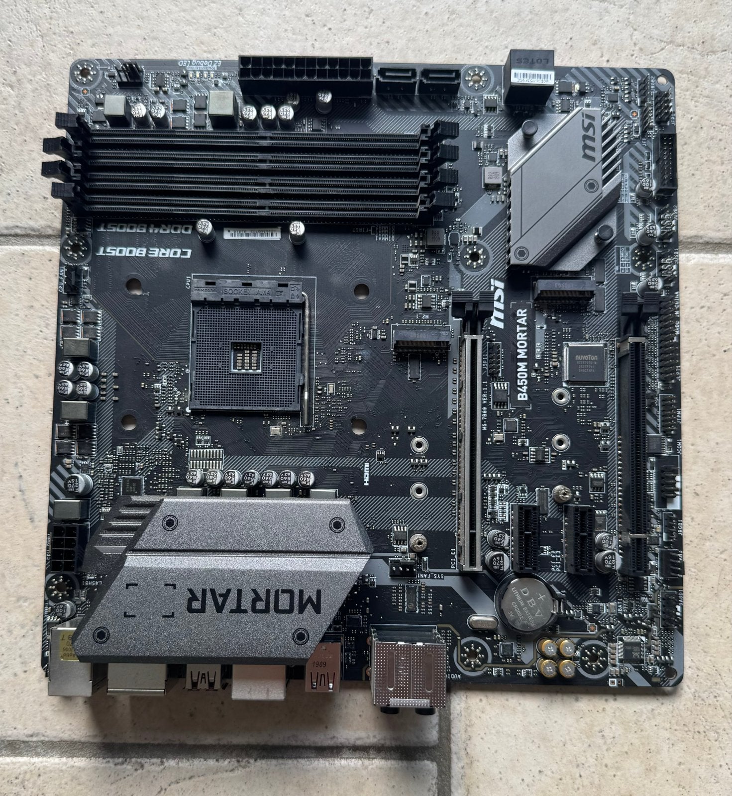 MSI B450M MORTAR moederbord + AMD Athlon 200GE CPU, Computers en Software, Ophalen, Zo goed als nieuw, AMD, DDR4