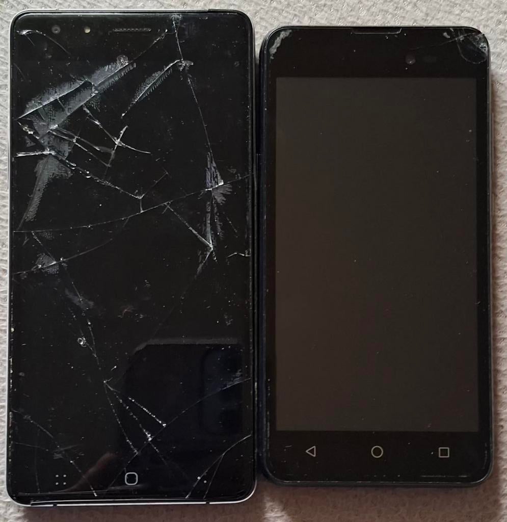 Twee defecte Wiko mobiele telefoons, Telecommunicatie, Mobiele telefoons | Overige merken, Ophalen of Verzenden, Niet werkend