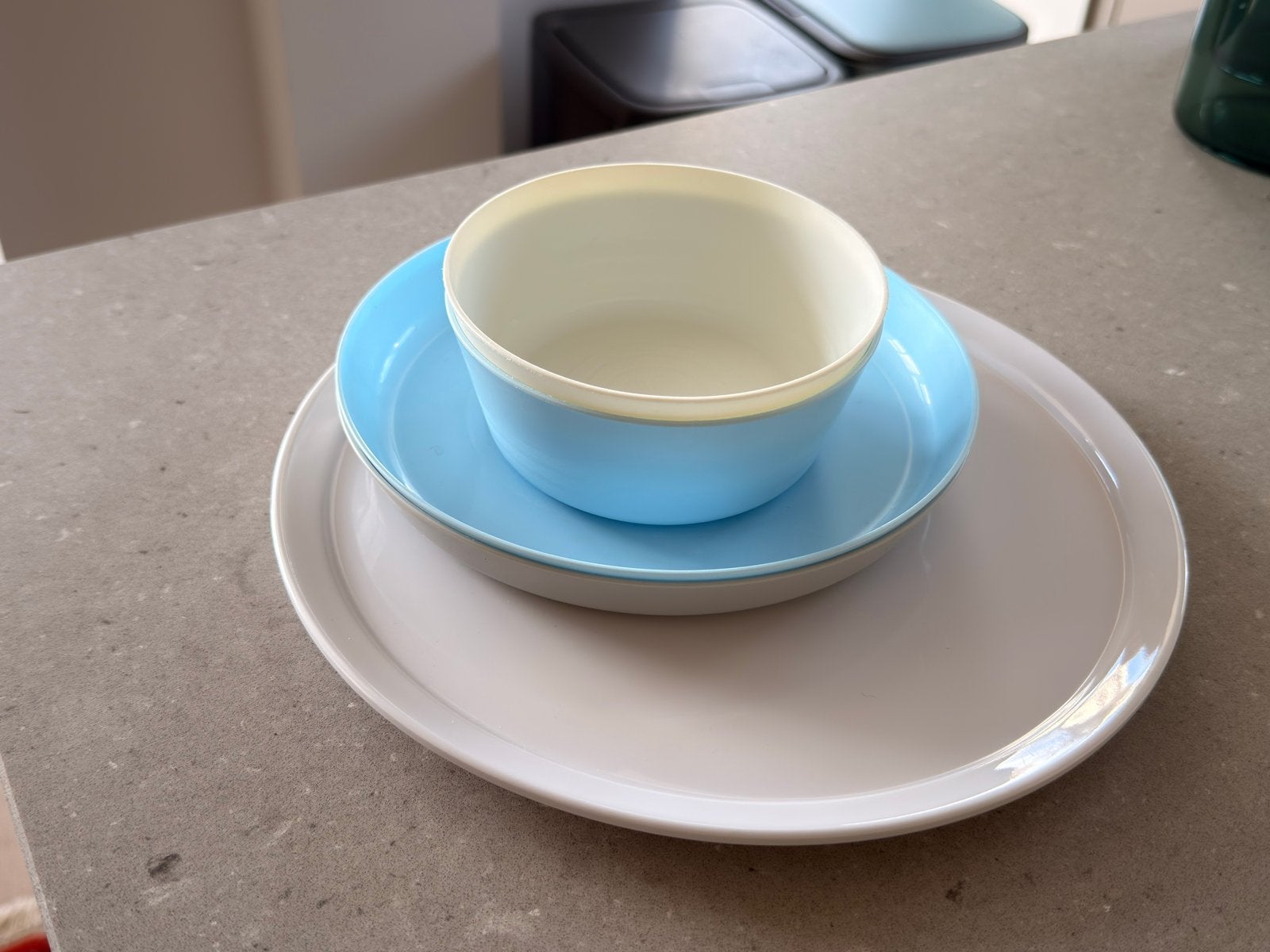 Gratis - Melamine bord en IKEA plastic servies voor kinderen, Ophalen, Overige typen, IKEA, Kunststof
