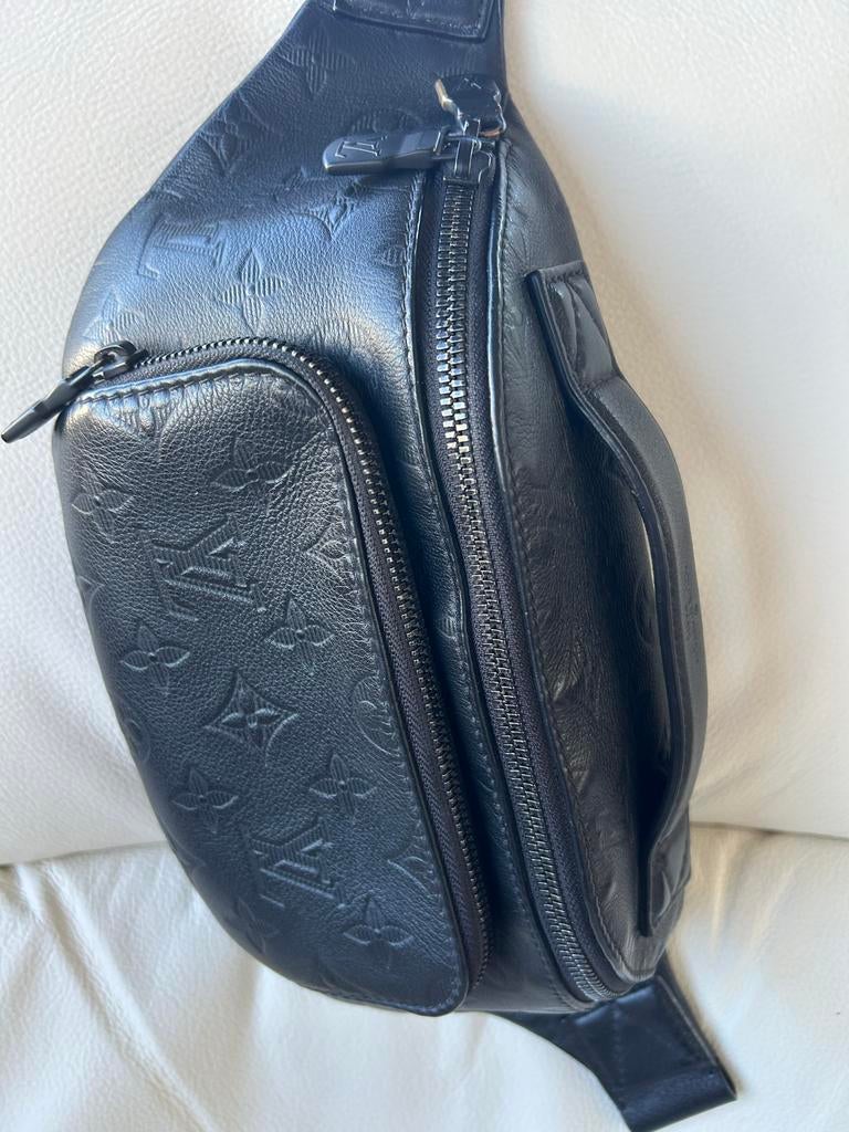 Louis Vuitton Rush monogram Bumbag Heuptas Zwart Leer, Sieraden, Tassen en Uiterlijk, Tassen | Schoudertassen, Overige merken