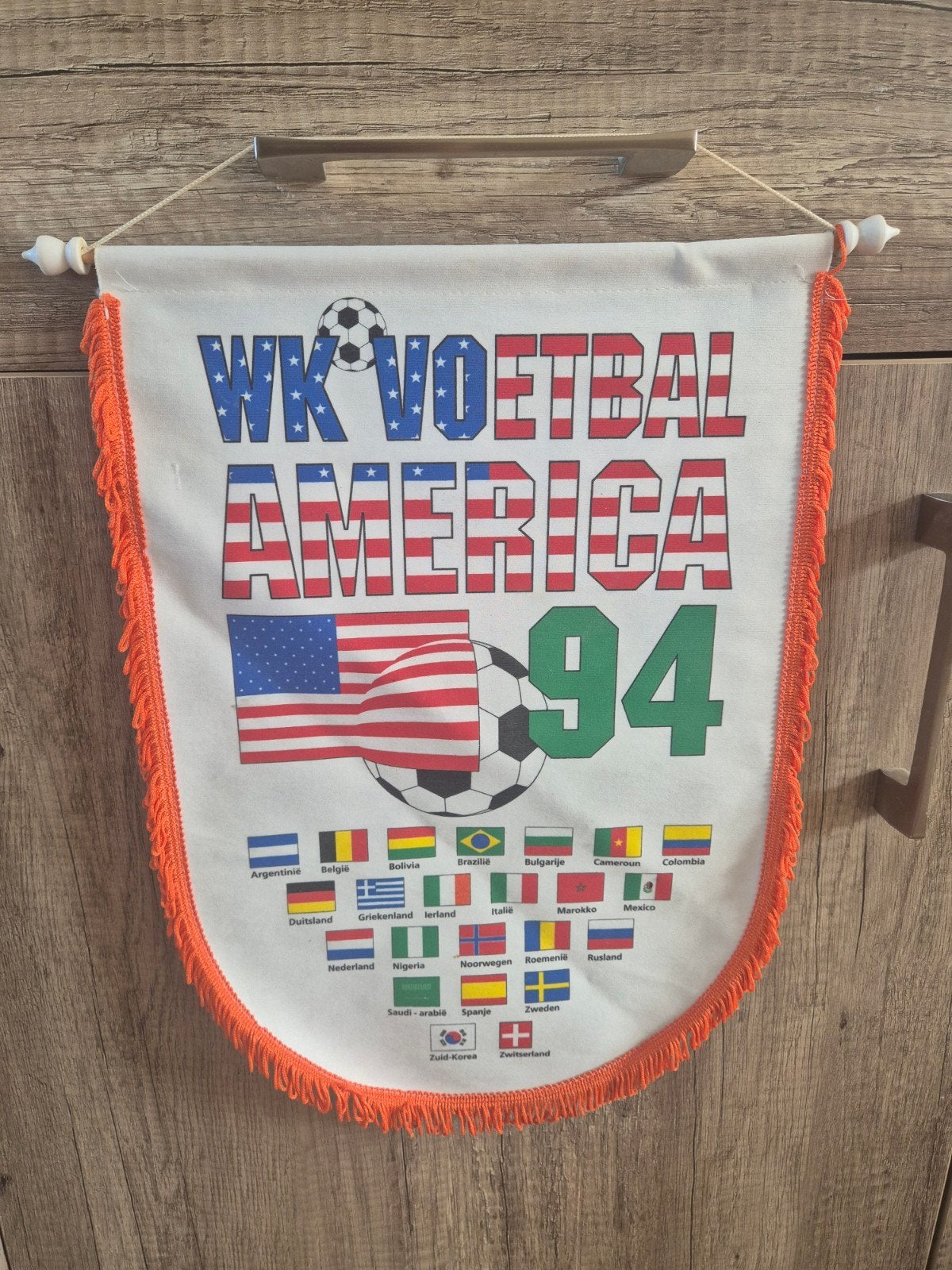 Vintage WK Voetbal USA 1994 vaantje – Amerika – Nederland, Ophalen of Verzenden, Gebruikt, Buitenlandse clubs, Vaantje of Sjaal